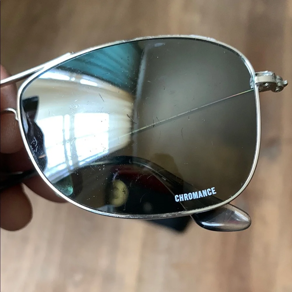 Ray-Ban Aviator Chromanse Sunglasses with Case Unisex - Picture 2 of 11